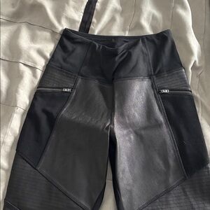 Athleta Black Women's Pants